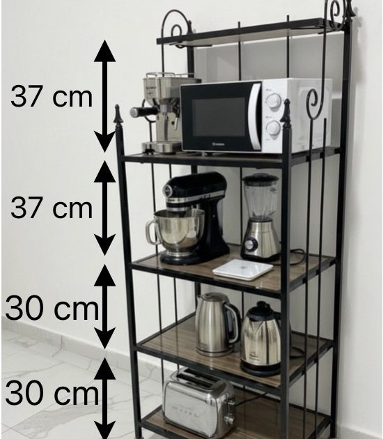اربعة نصف مغلوقة